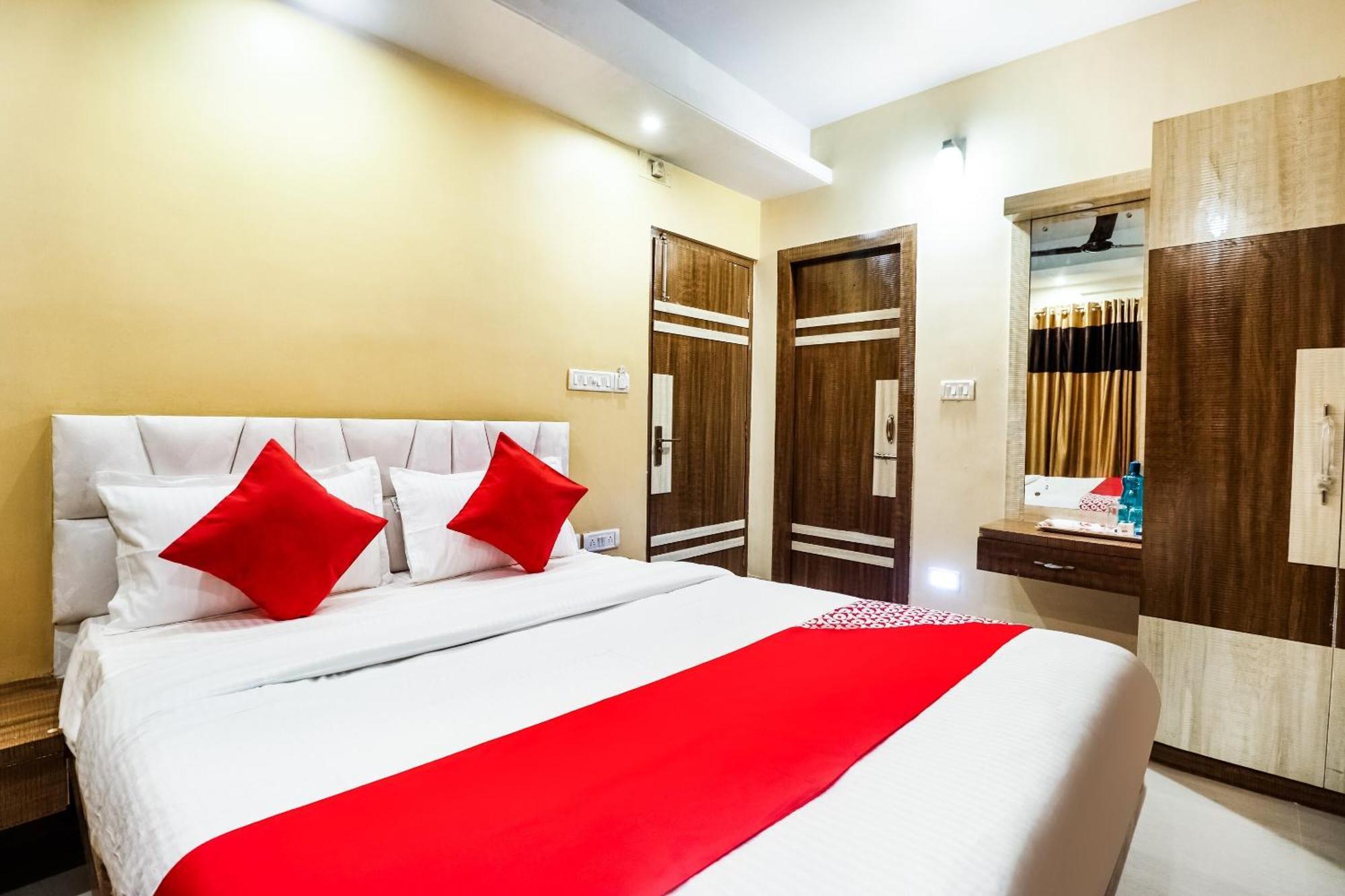 Hotel O Kuber Residency Near Birla Mandir Kolkata Eksteriør bilde