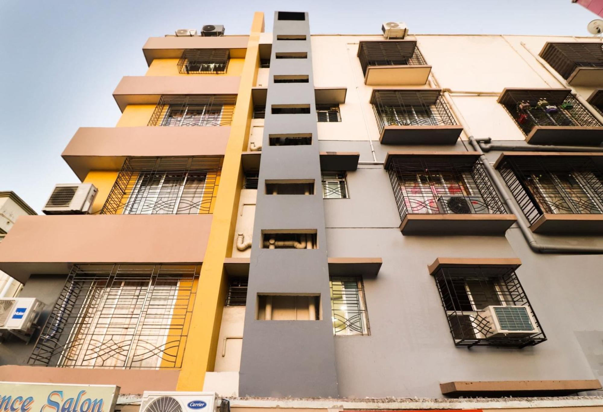 Hotel O Kuber Residency Near Birla Mandir Kolkata Eksteriør bilde
