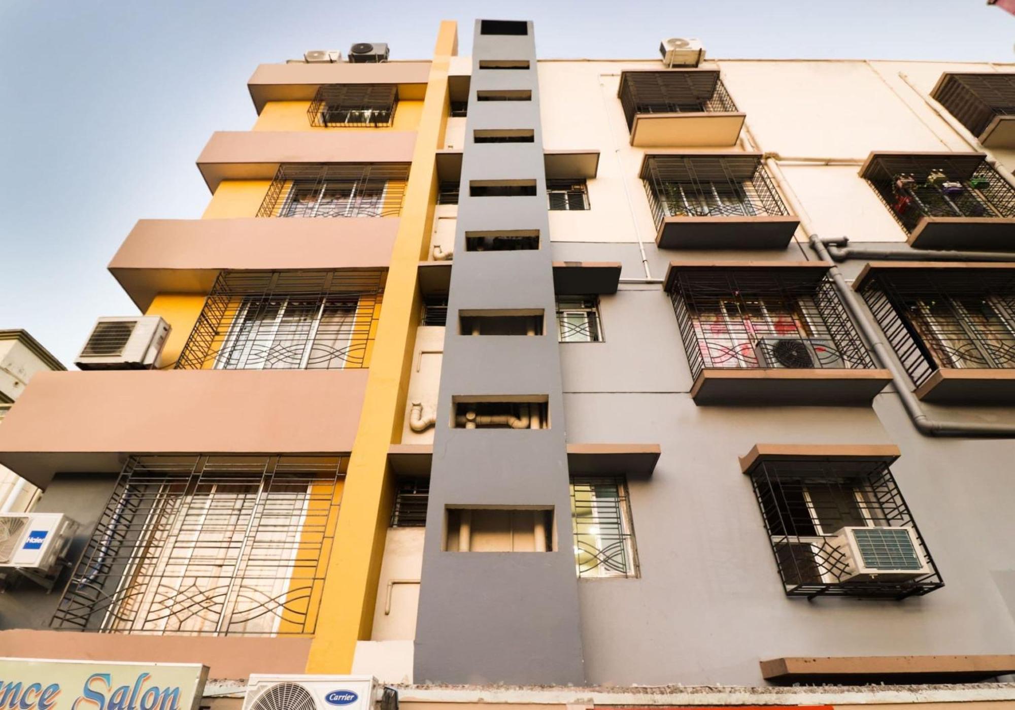 Hotel O Kuber Residency Near Birla Mandir Kolkata Eksteriør bilde